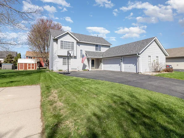 1304 Birch Ct, Farmington, MN 55024