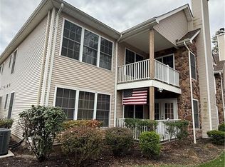 99 Chariot Ct, Piscataway, NJ 08854