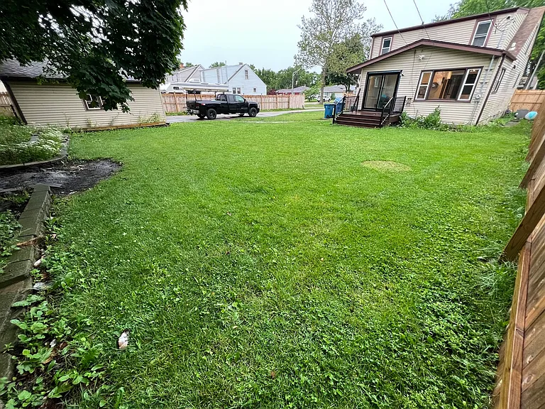 17 N Iowa Ave — Photo 36