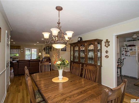 5th image of 3904 Wilshire Ln #44