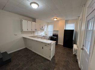 524 Manor St APT 1, Lancaster, PA 17603