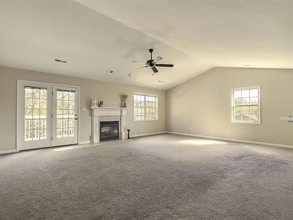 3rd image of 538 Brookshire Way