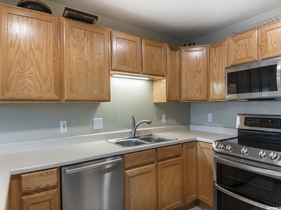 5th image of 1230 E Privet Dr #428