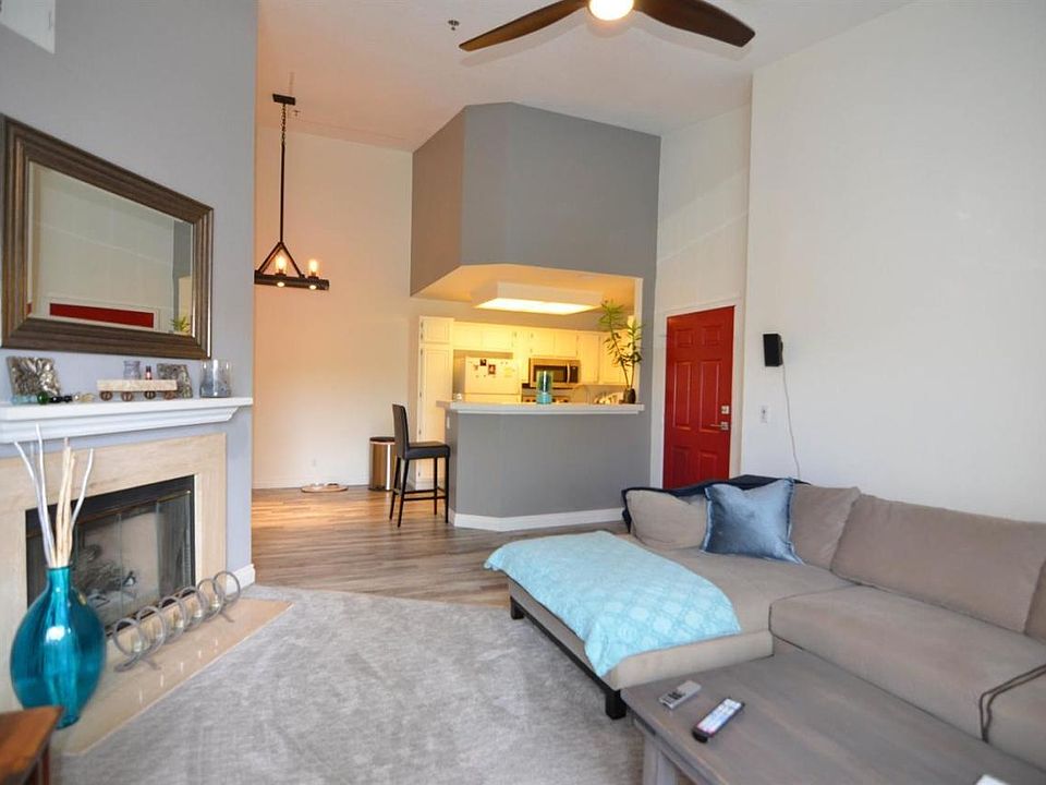 1st image of 5805 Oak Bend Ln Unit 305