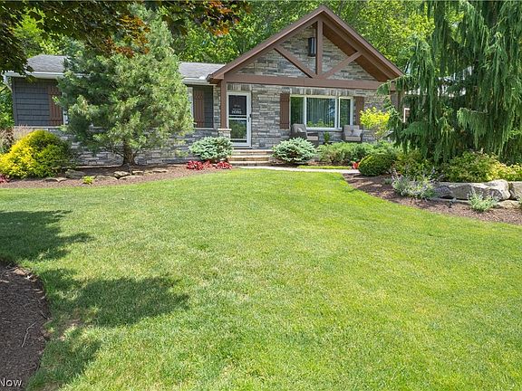 3rd image of 7742 Windy Hill Dr