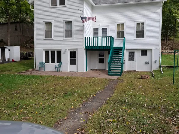 215 N Jefferson St #1, Saint Croix Falls, WI 54024