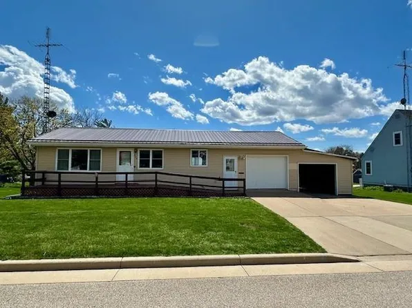 555 11th Street, Fennimore, WI 53809