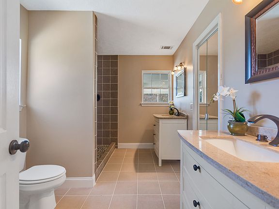 Separate vanities w/Granite 