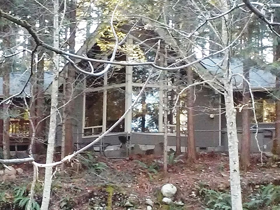 Back of Home-Faces River