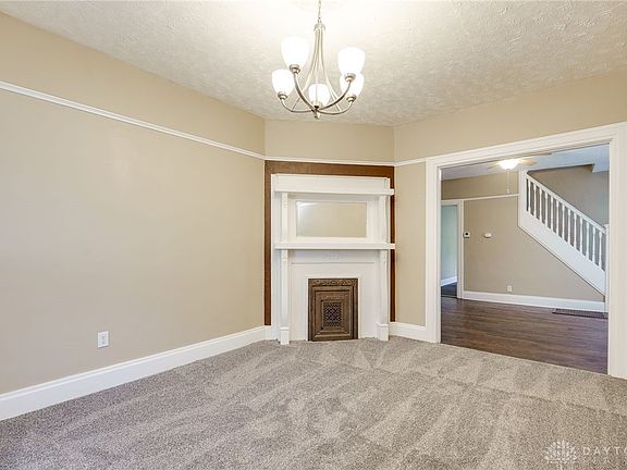 5th image of 723 S Euclid Ave #721