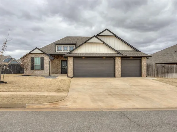 609 Red River Dr, Yukon, OK 73099