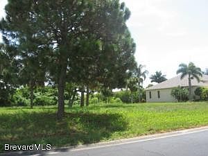 2nd image of 2350 Marsh Harbor Ave