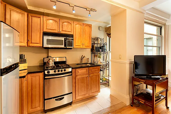 Sold by Brown Harris Stevens | media 3