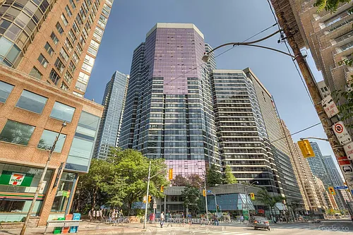 1001 Bay St Photo 1