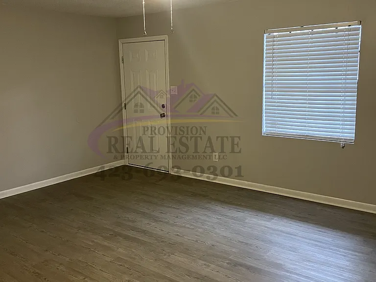 4100 N Ocoee St — Photo 5
