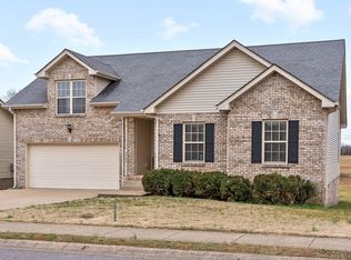 2599 Cider Dr, Clarksville, TN 37040