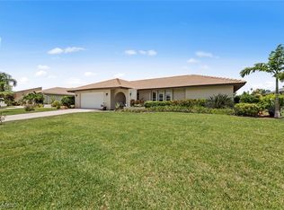 5566 Montilla Dr, Fort Myers, FL 33919