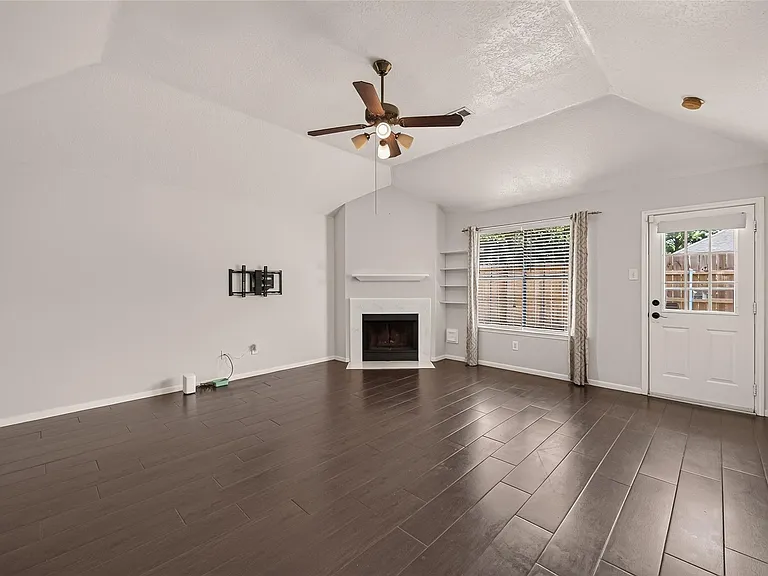 22619 Old Church Ln — Photo 23