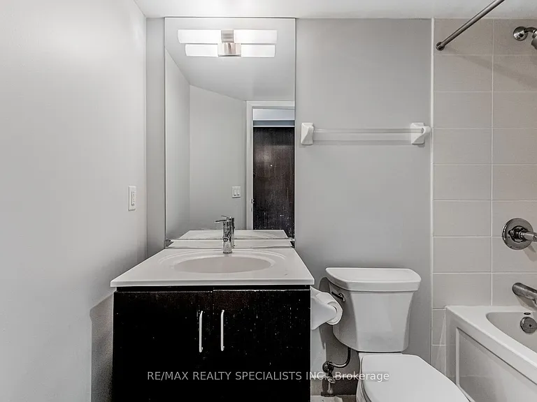 215 Sherway Gardens Rd #1607 — Photo 22