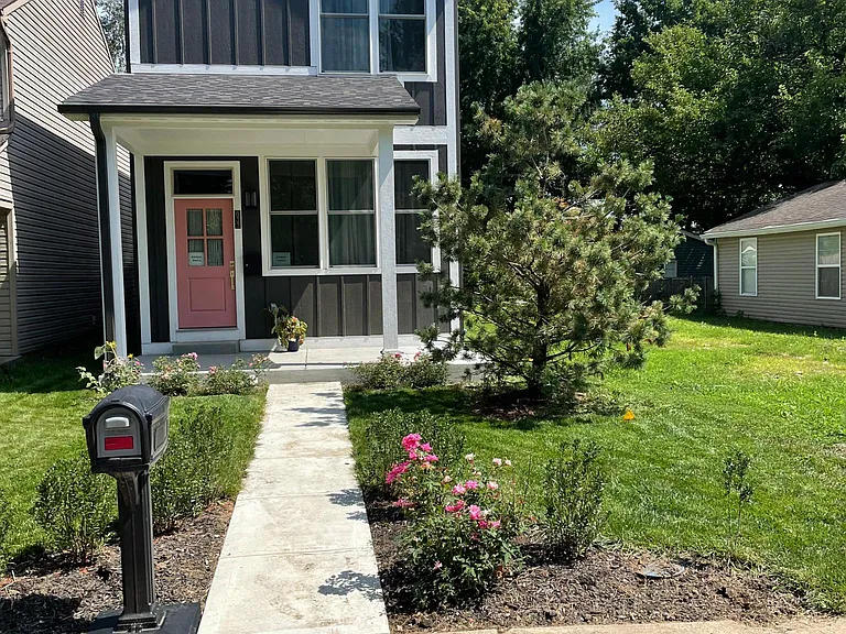 833 Birch Ave — Photo 6