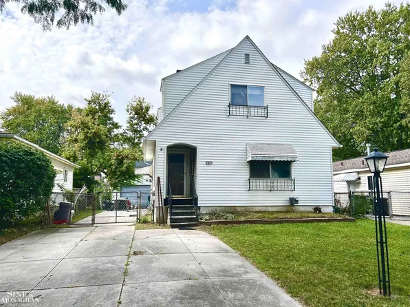 3323 Kenwood St, Ferndale, MI 48220