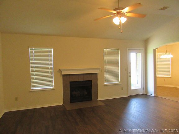 2nd image of 204 Dp Newman Cir