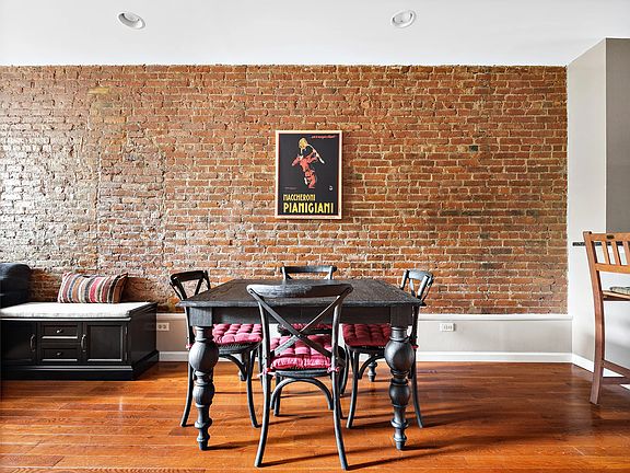 4th image of 658 Park Pl #4