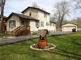 6114 Maiden Ln, Spring Grove, IL 60081