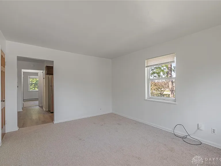 1588 Glenbeck Ave #C — Photo 4
