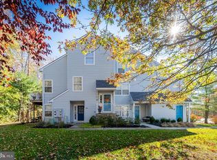 2104 Rabbit Run Rd, Marlton, NJ 08053