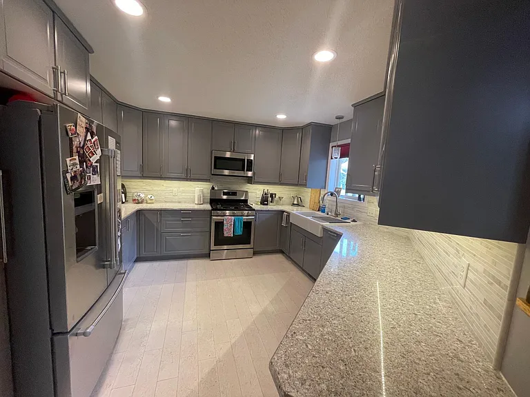 7123 Ivy Ridge Ln — Photo 4