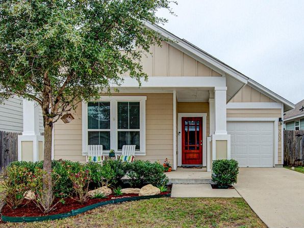 300 La Escalera Dr, Leander, TX 78641