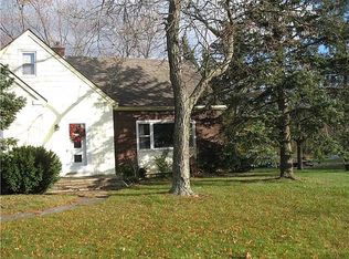 6413 Ward Rd, Sanborn, NY 14132