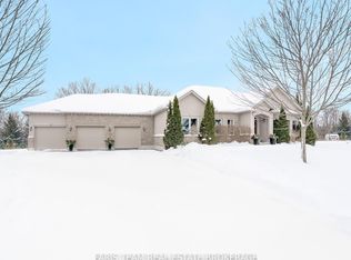 64 Red Oak Cres, Oro Medonte, ON L0L 2L0