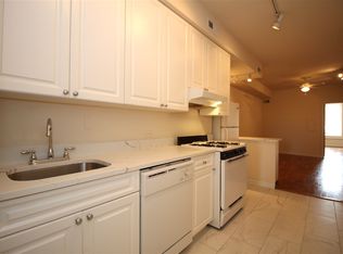320 Washington St APT 5R, Hoboken, NJ 07030
