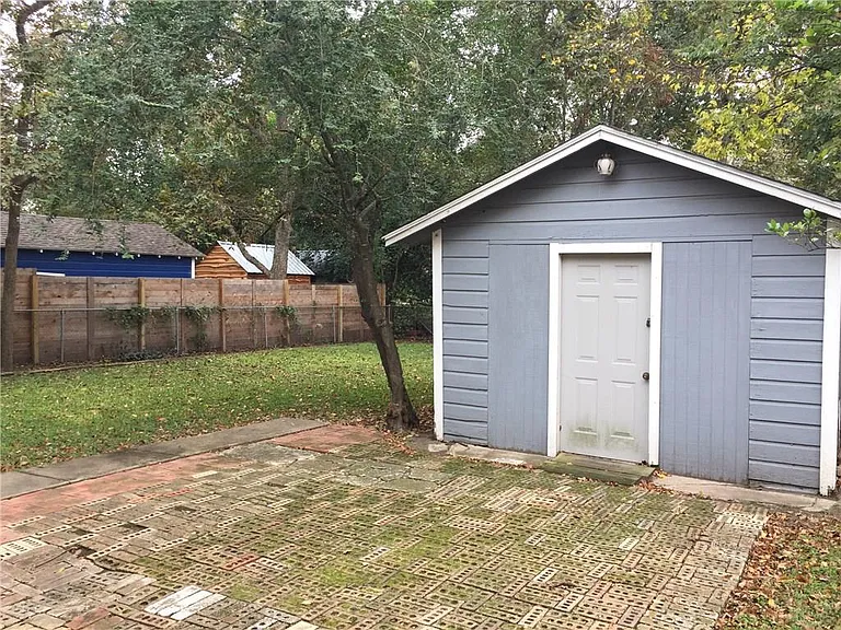 1517 Piedmont Ave — Photo 20
