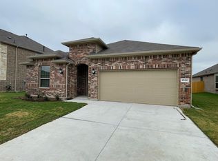 2532 Birch Crest Dr, Fort Worth, TX 76179