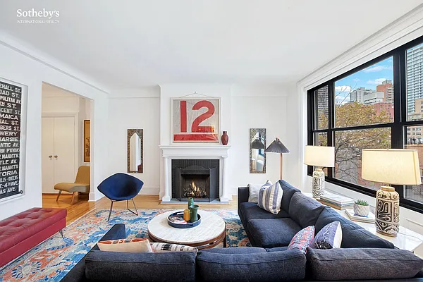 Sold by Sotheby's International Realty | media 19