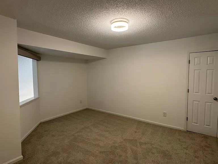6523 Clavell Ln #L — Photo 18