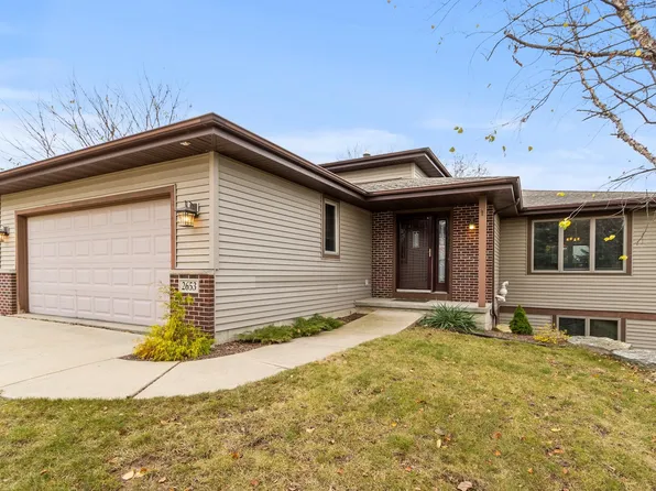 2653 Castle Rock Dr, Fitchburg, WI 53711