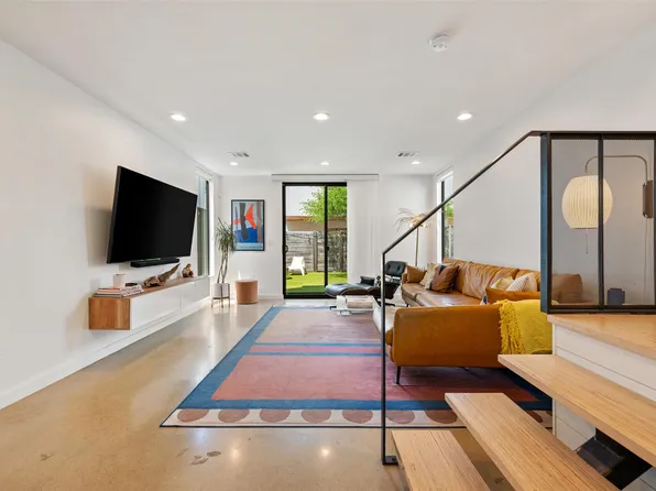 1114 E 3rd St #1, Austin, TX 78702