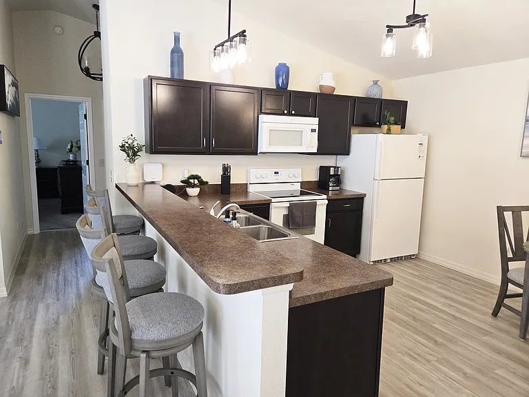 3411 Alwyne Ave — Photo 8