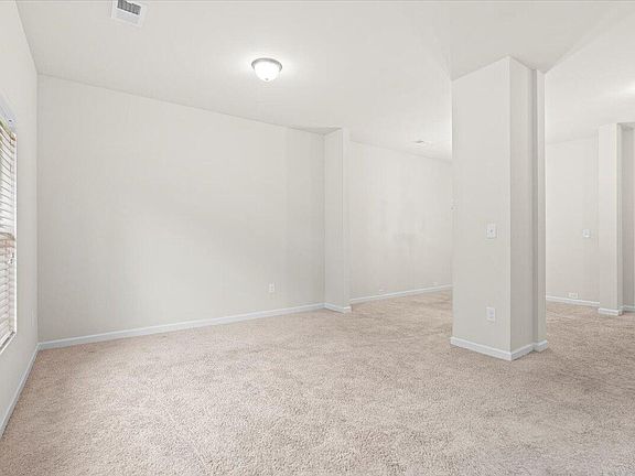 2nd image of 3021 Spring Creek Drive