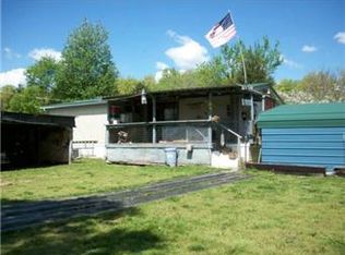 11044 Wicket Rd, Cadet, MO 63630