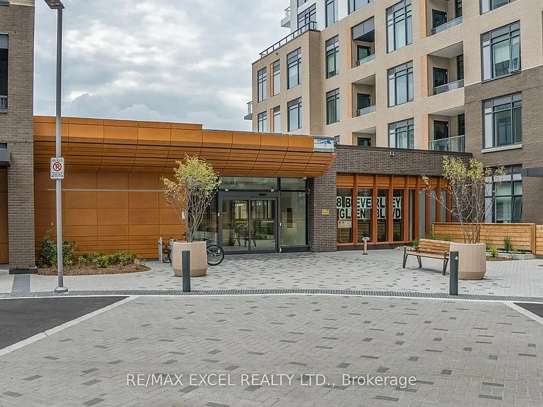 8 Beverley Glen Blvd #802 — Photo 39