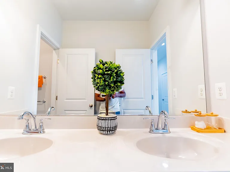 41914 Spring Air Dr — Photo 62