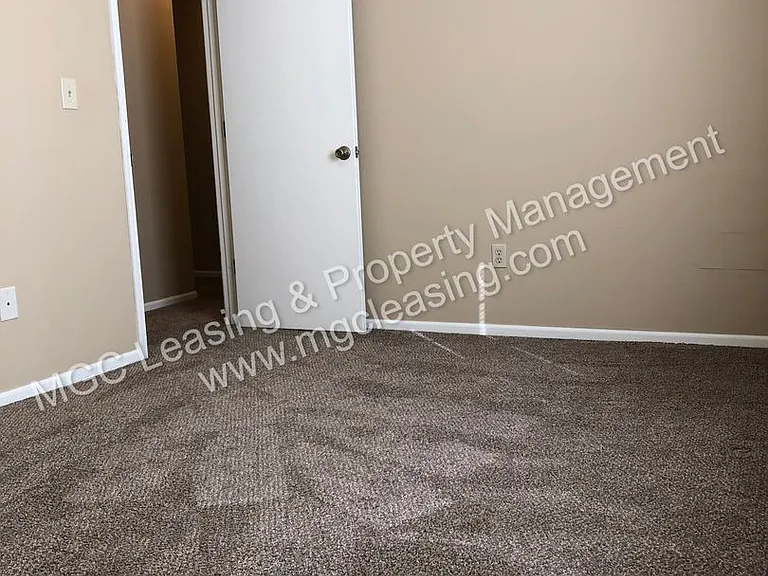 1558 E 125th St — Photo 11