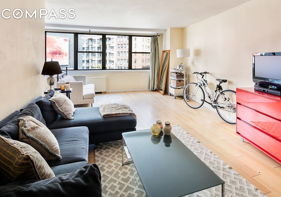 1st image of 225 E 36th St APT 5P