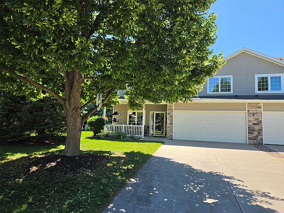 4th image of 10531 Hickory Dr APT 1