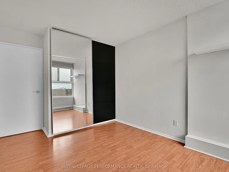 1785 Frobisher Ln #1102 — Photo 22